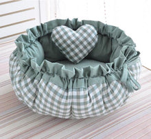 Load image into Gallery viewer, Princess Style Sweety Dog Bed Cat Bed House Cushion Kennel Pens Sofa With Pillow Warm Sleeping Bag New Arrival 1PC